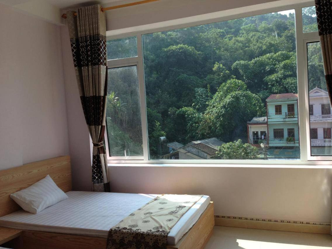 Quy Anh Hotel Bao Lac Town Εξωτερικό φωτογραφία