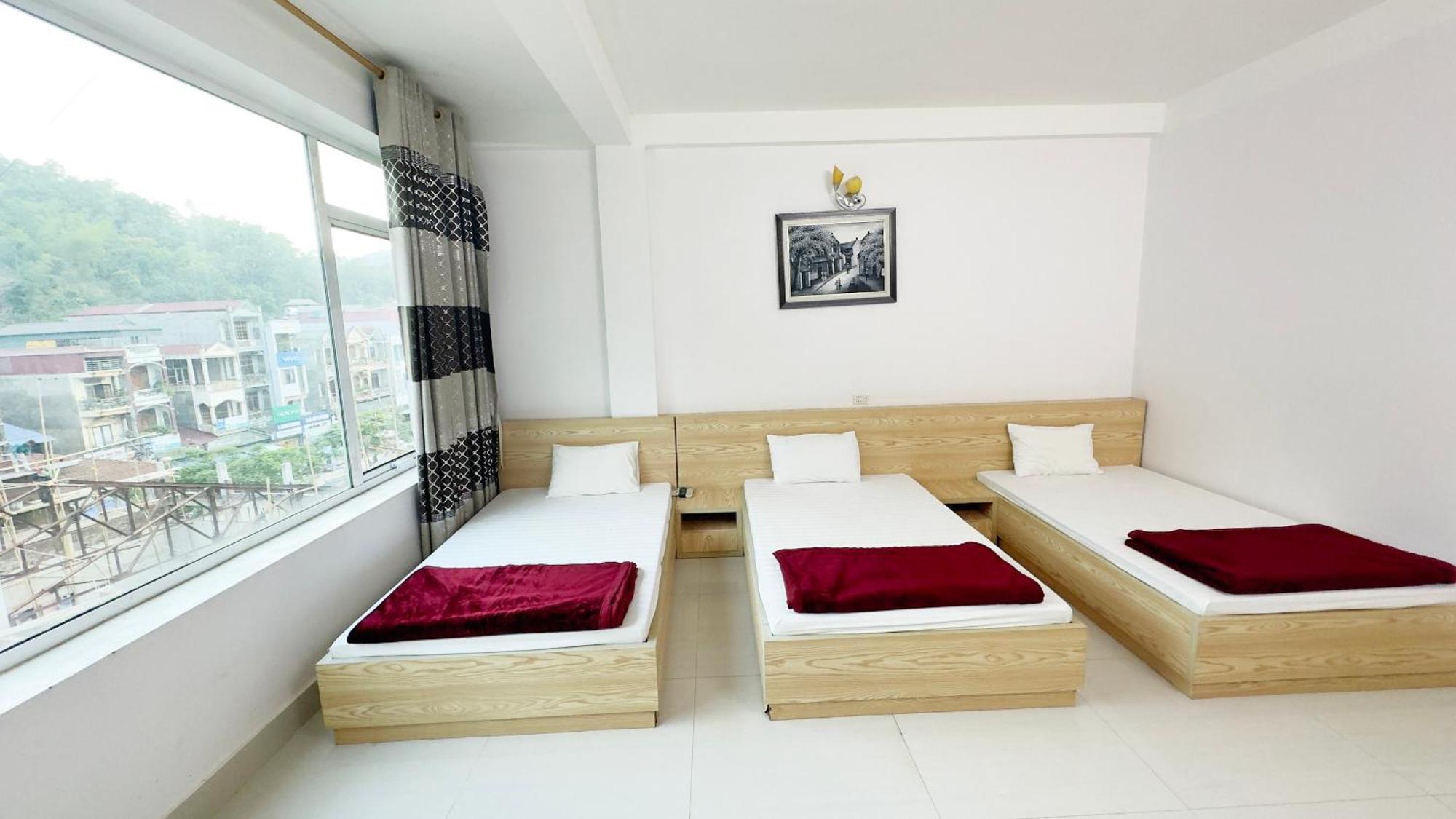 Quy Anh Hotel Bao Lac Town Εξωτερικό φωτογραφία