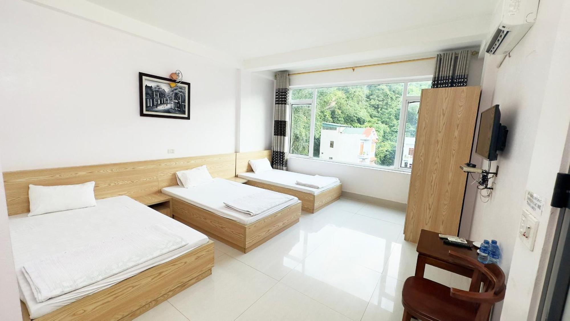 Quy Anh Hotel Bao Lac Town Εξωτερικό φωτογραφία