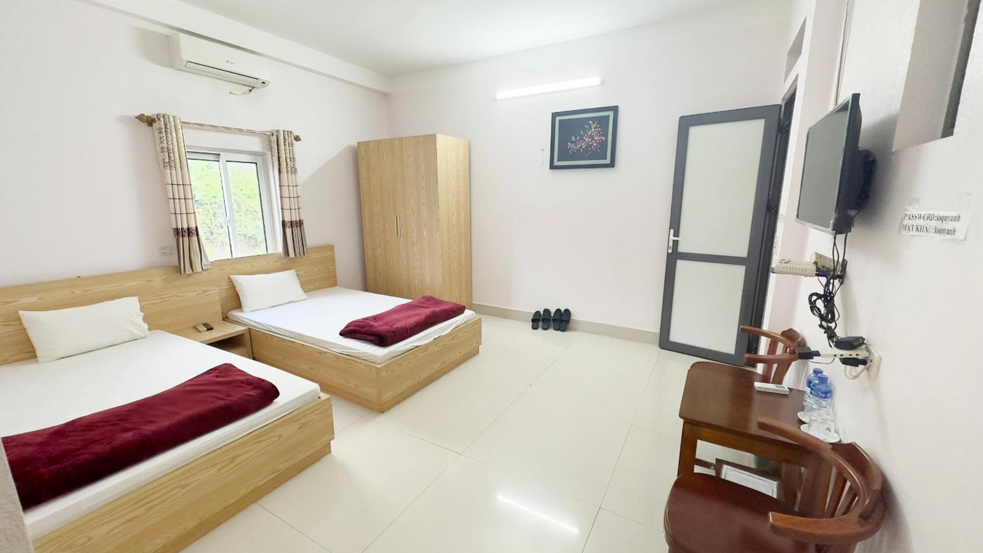 Quy Anh Hotel Bao Lac Town Εξωτερικό φωτογραφία