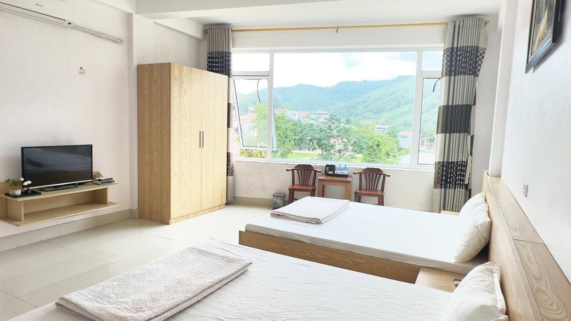 Quy Anh Hotel Bao Lac Town Εξωτερικό φωτογραφία