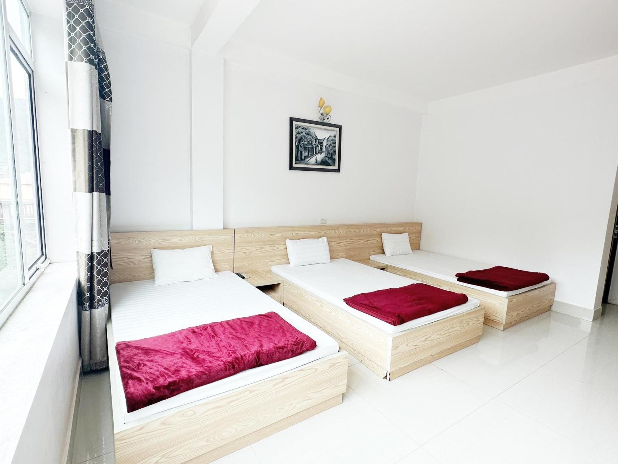 Quy Anh Hotel Bao Lac Town Εξωτερικό φωτογραφία