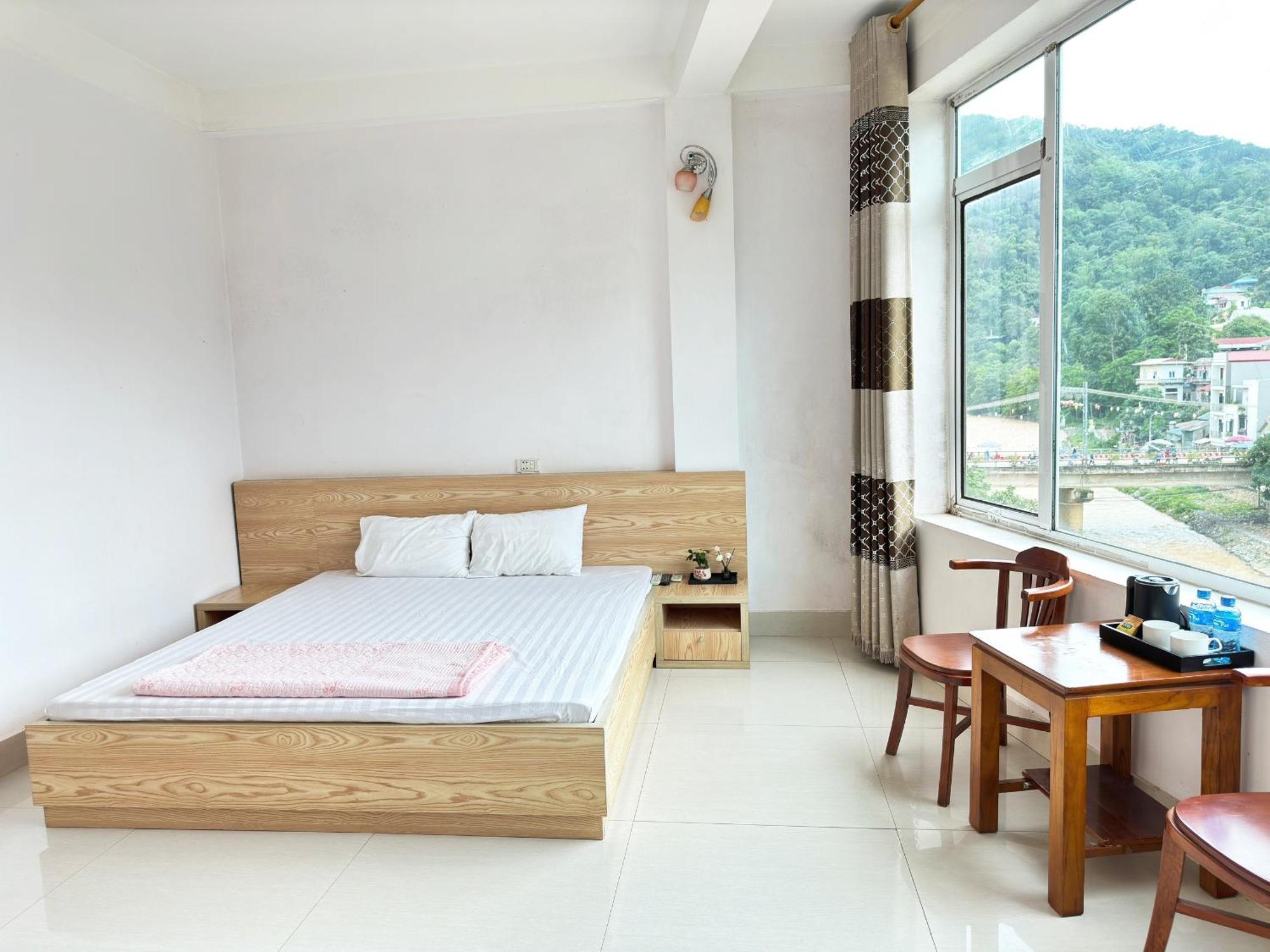Quy Anh Hotel Bao Lac Town Εξωτερικό φωτογραφία